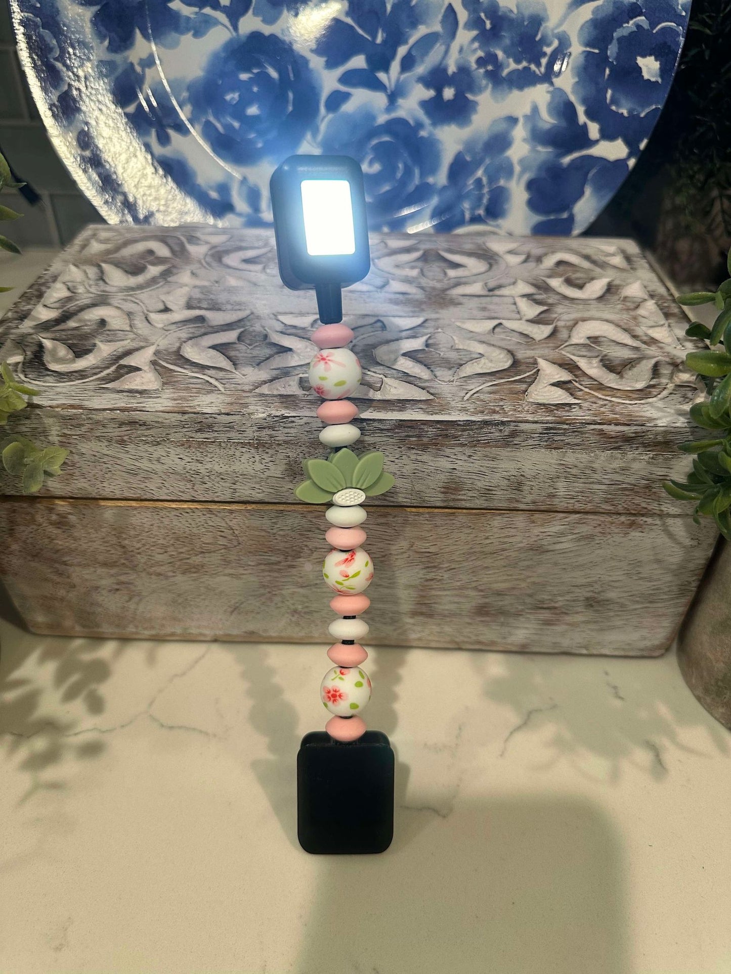 Rechargeable Beaded Book Light