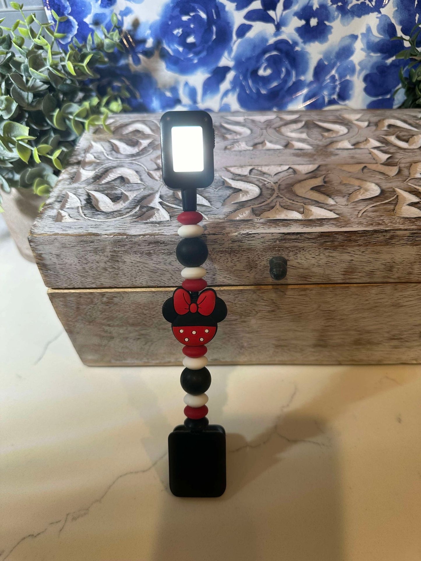 Rechargeable Beaded Book Light